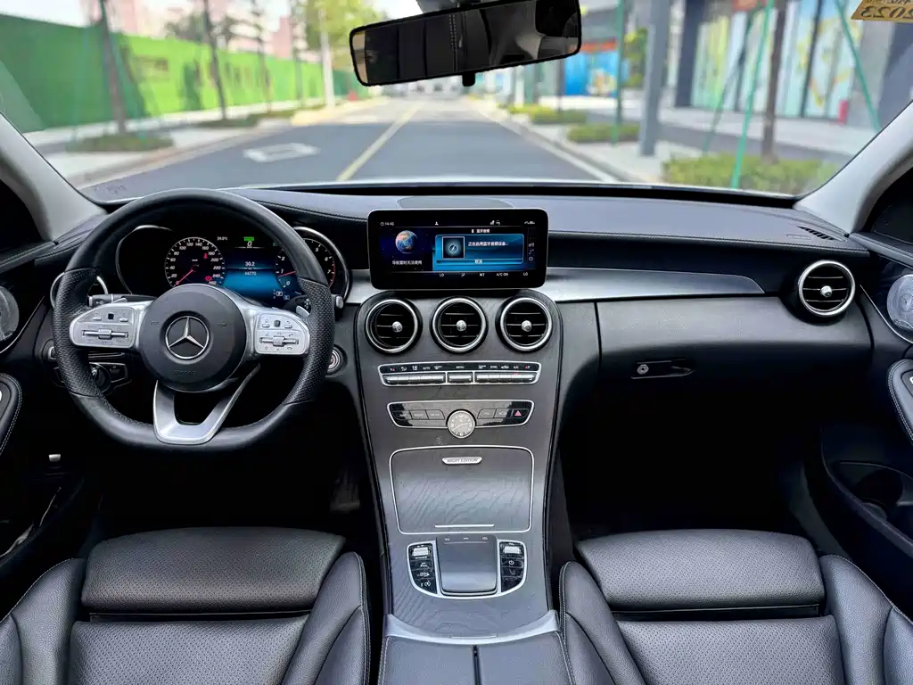 Mercedes-Benz C-Class 2021 — фото 10