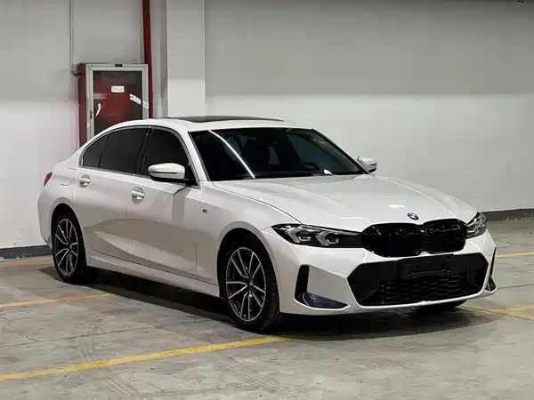 BMW 3 Series 2023