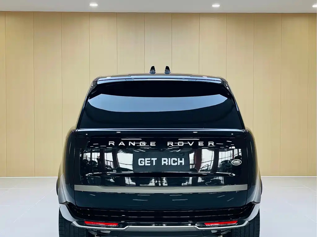 Land Rover Range Rover 2025 — фото 8