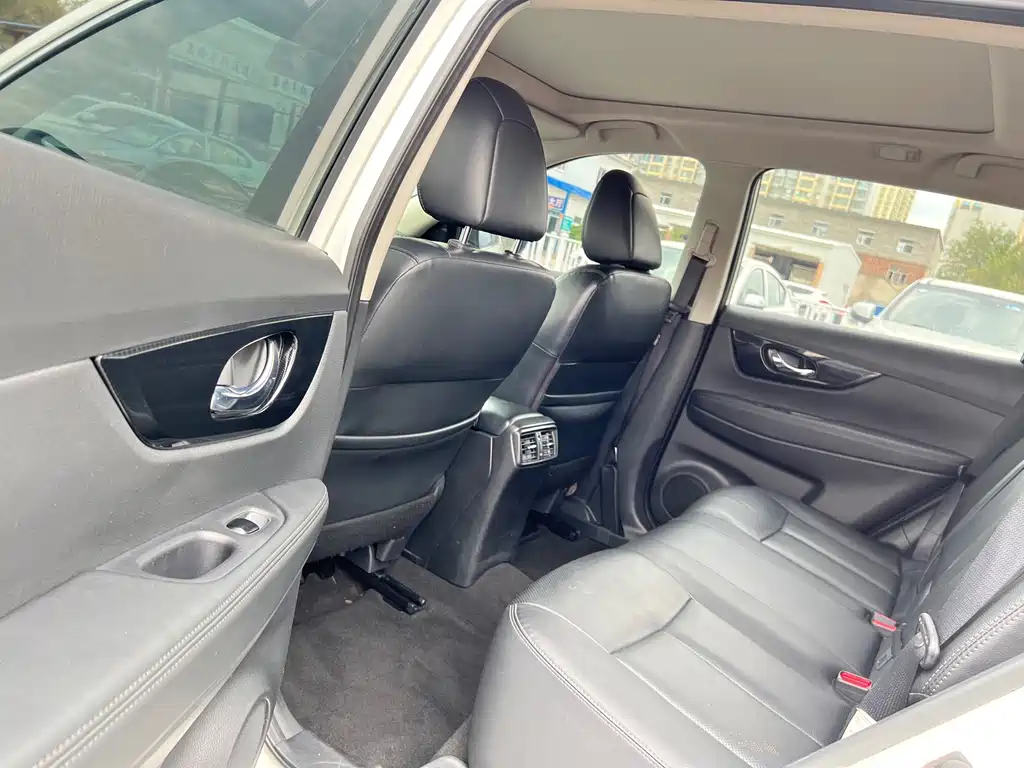 Nissan X-Trail 2020 — фото 5