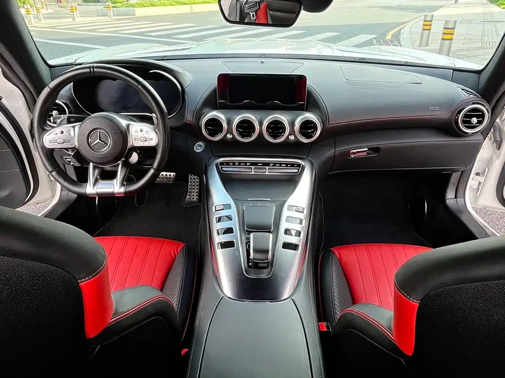 Mercedes-Benz AMG GT 2022 — фото 11