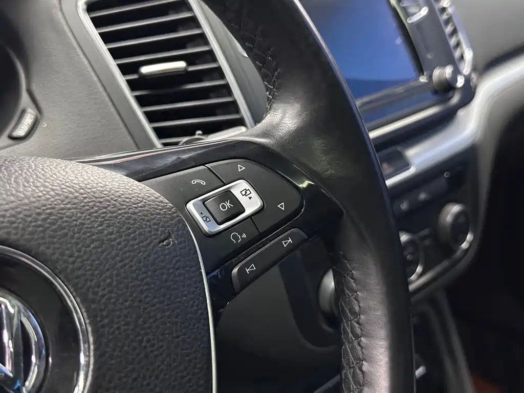 Volkswagen Sharan 2018 — фото 15