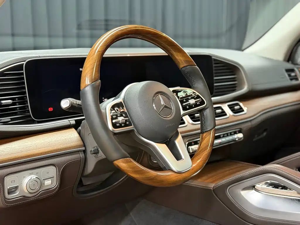 Mercedes-Benz GLS 2020 — фото 5