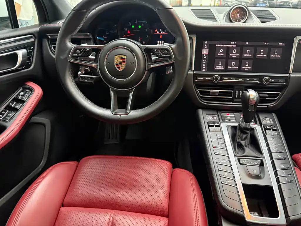 Porsche Macan 2019 — фото 14