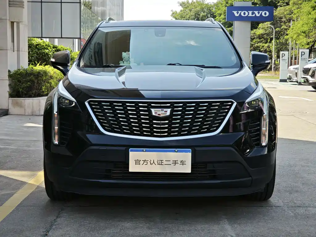 Cadillac XT4 2021 — фото 2
