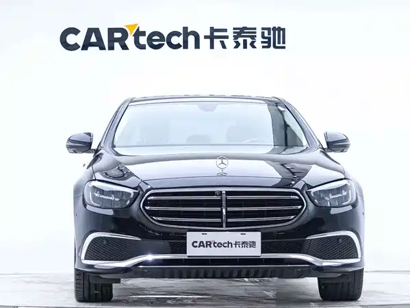 Mercedes-Benz E-Class 2025