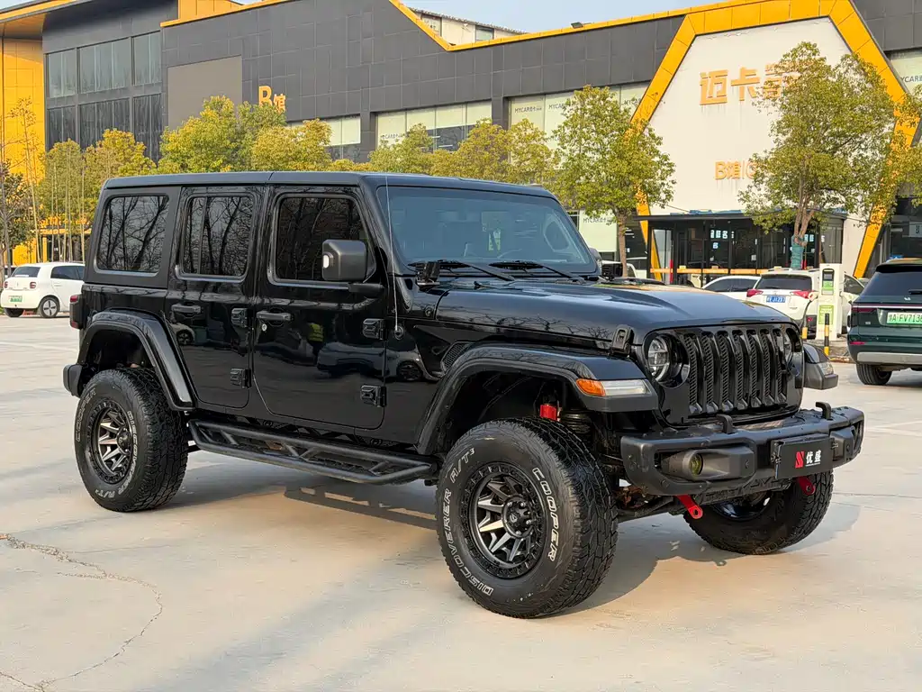 Jeep Wrangler 2021 — фото 10