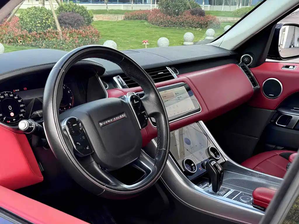 Land Rover Range Rover Sport 2020 — фото 12