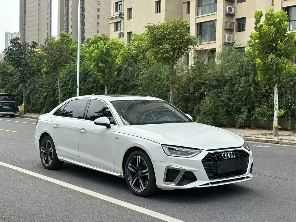 Audi A4L 2020 — фото 3