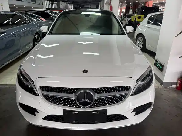 Mercedes-Benz C-Class 2021