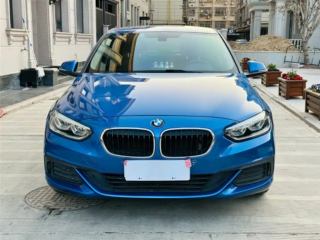 BMW 1 Series 2020 — фото 2