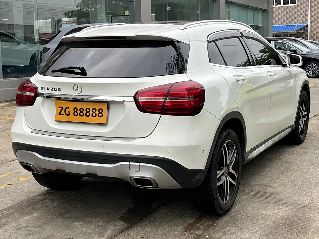 Mercedes-Benz GLA 2017 — фото 4
