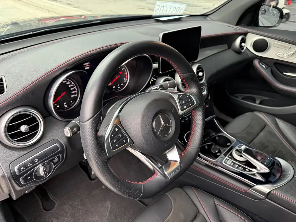 Mercedes-Benz GLC AMG 2019 — фото 8