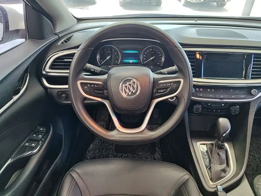 Buick Excelle 2020 — фото 11