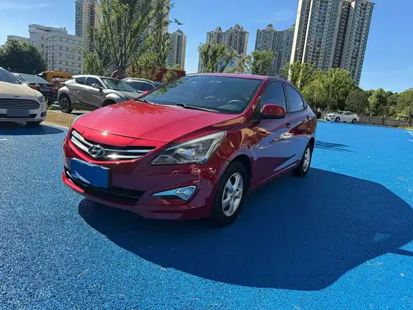 Hyundai Accent 2016