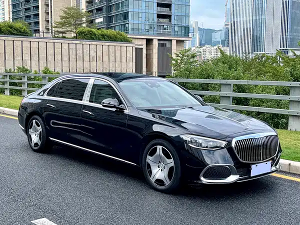 Mercedes-Benz Maybach S-Class 2023
