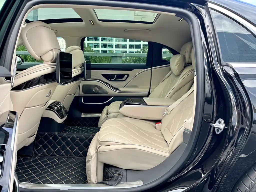 Mercedes-Benz S-Class 2023 — фото 8
