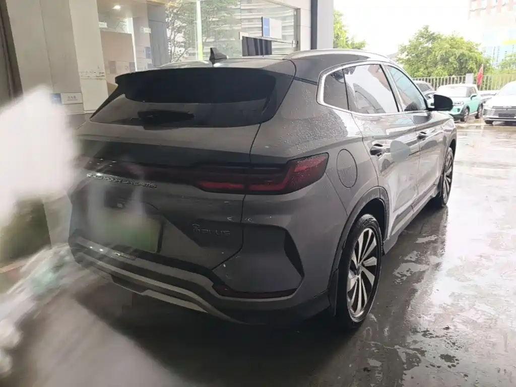 BYD Song PLUS New Energy 2024 — фото 7