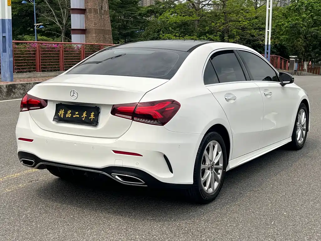 Mercedes-Benz A-Class 2020 — фото 5