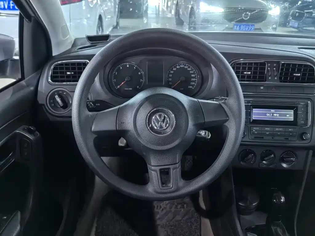 Volkswagen Polo 2013