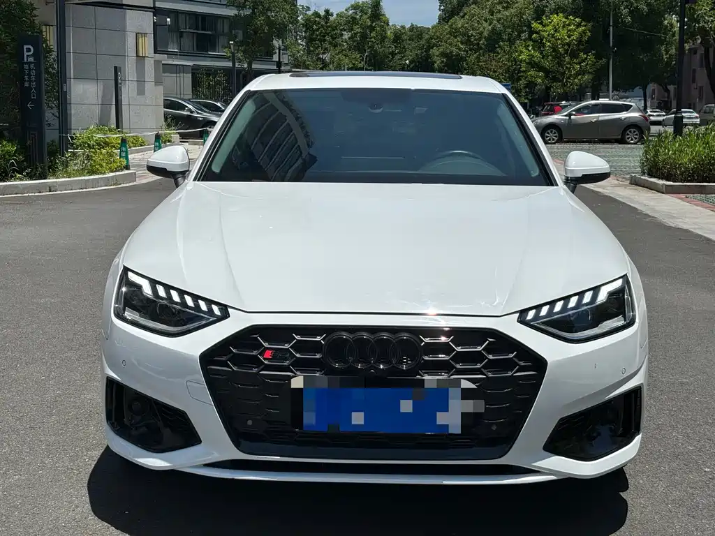 Audi A4L 2022