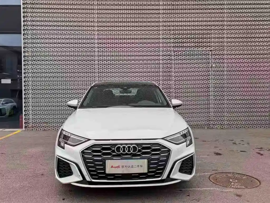 Audi A3 2024 — фото 5