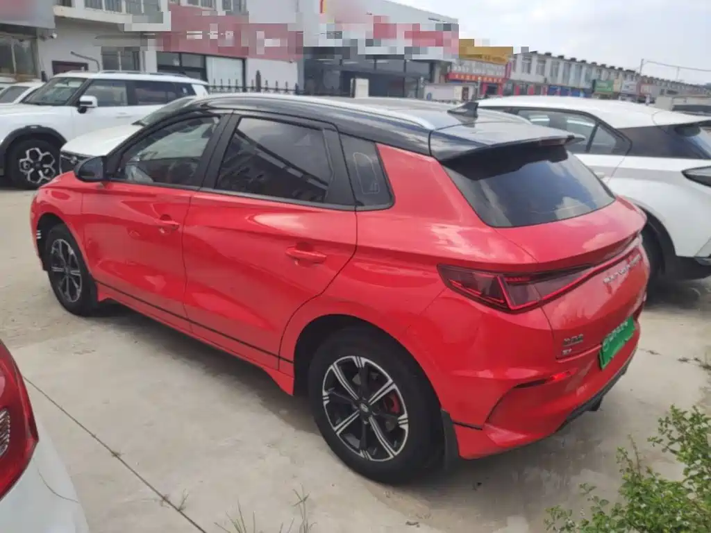 BYD e2 2020