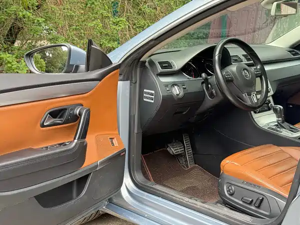 Volkswagen CC 2012