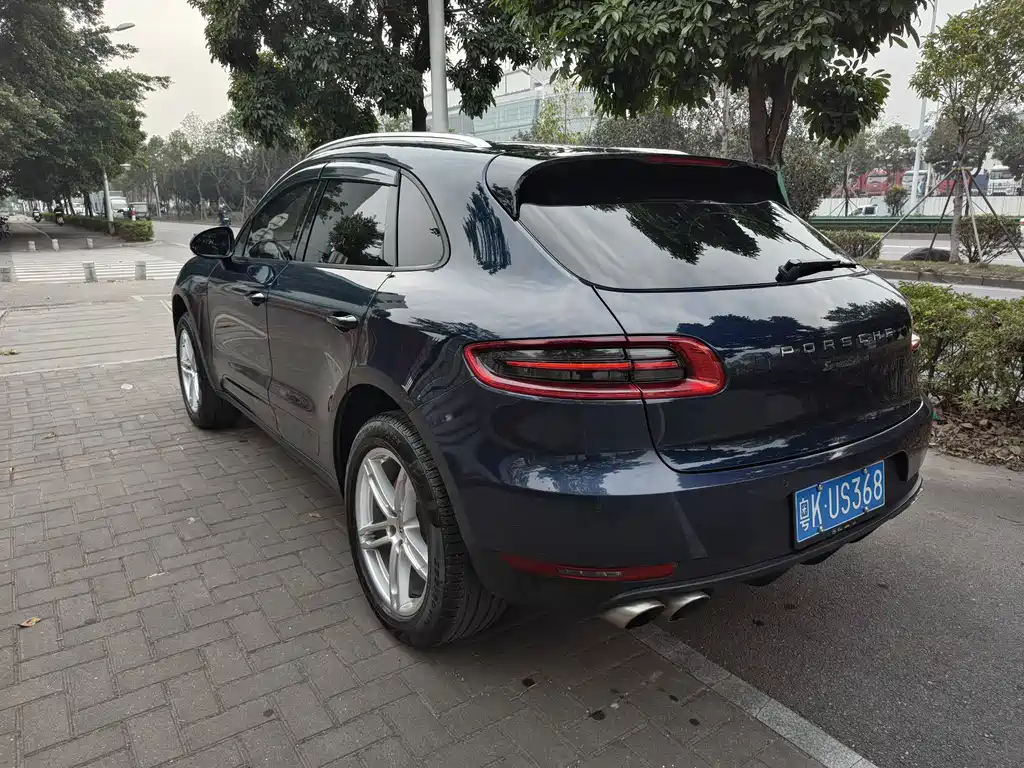 Porsche Macan 2017 — фото 7