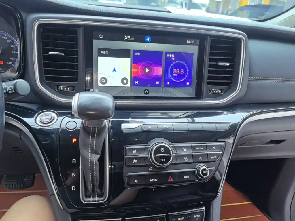 GAC Trumpchi M8 2020 — фото 13