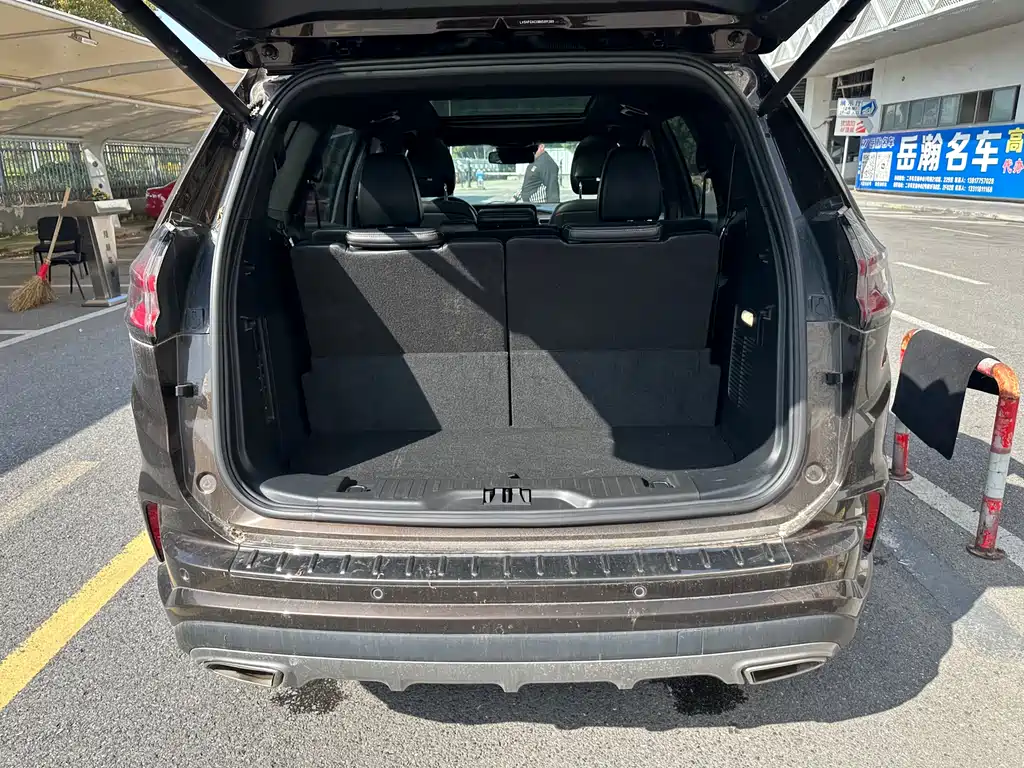 Ford Edge 2021 — фото 11