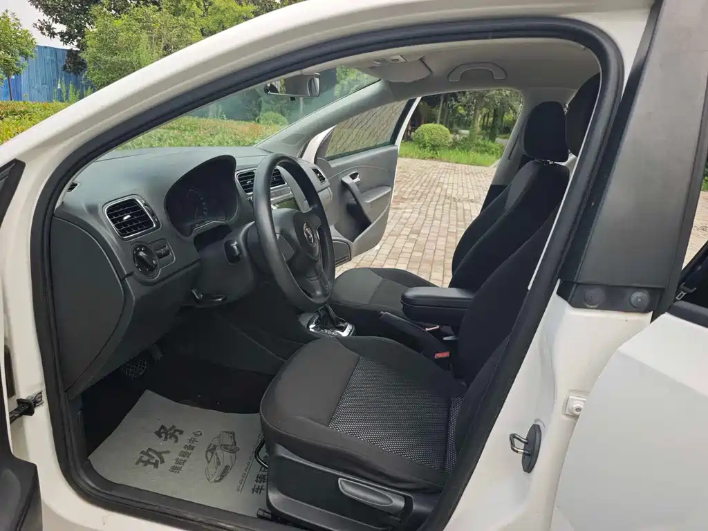 Volkswagen Polo 2013