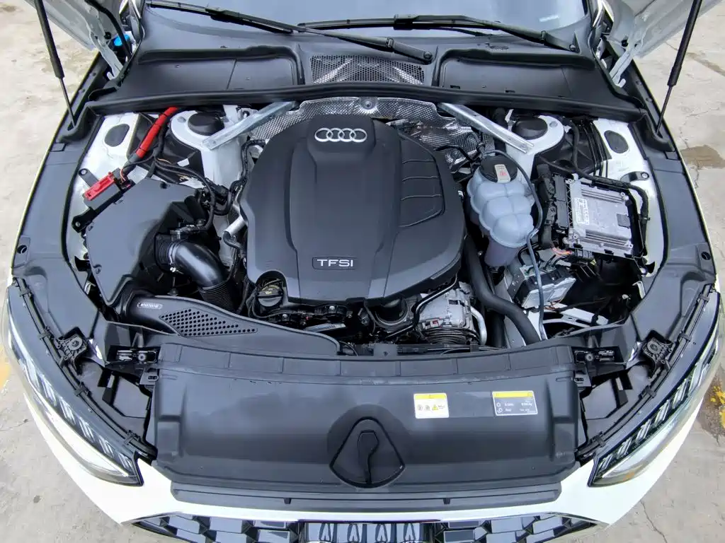 Audi A4L 2023