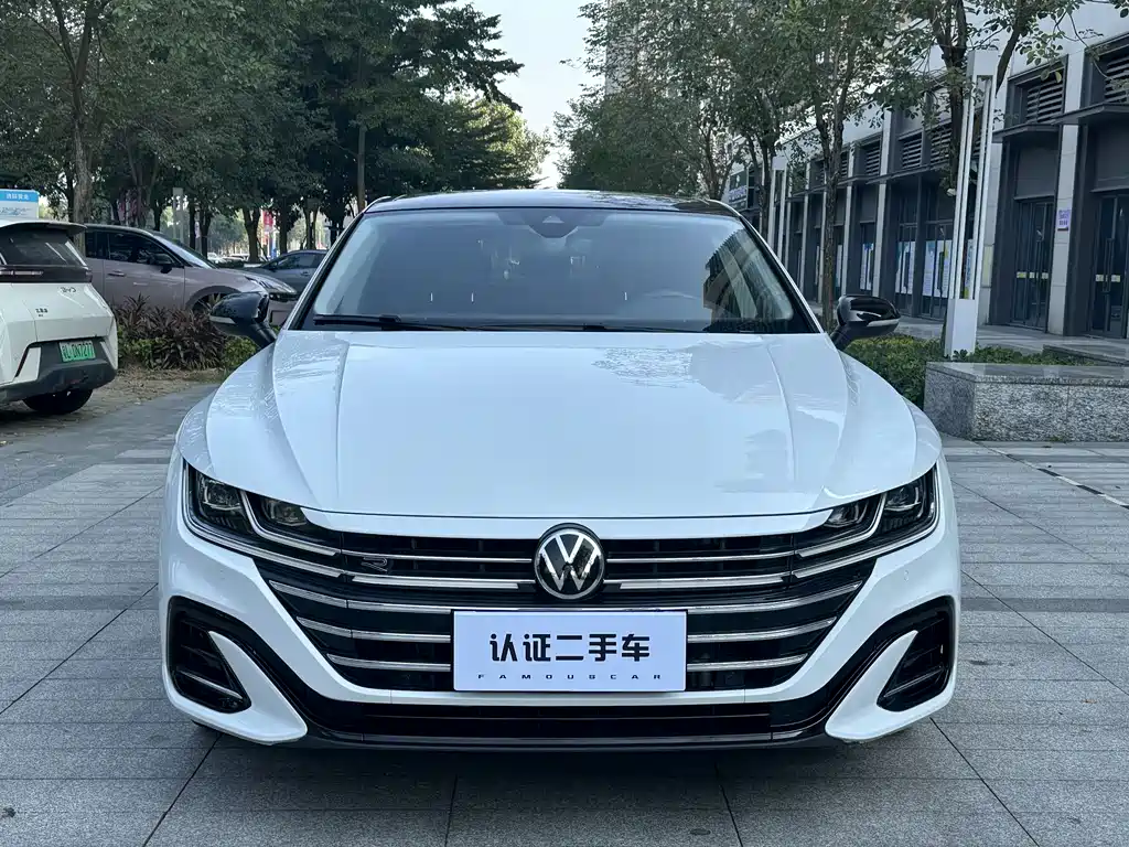 Volkswagen CC 2022 — фото 2
