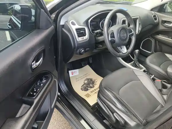 Jeep Compass 2017