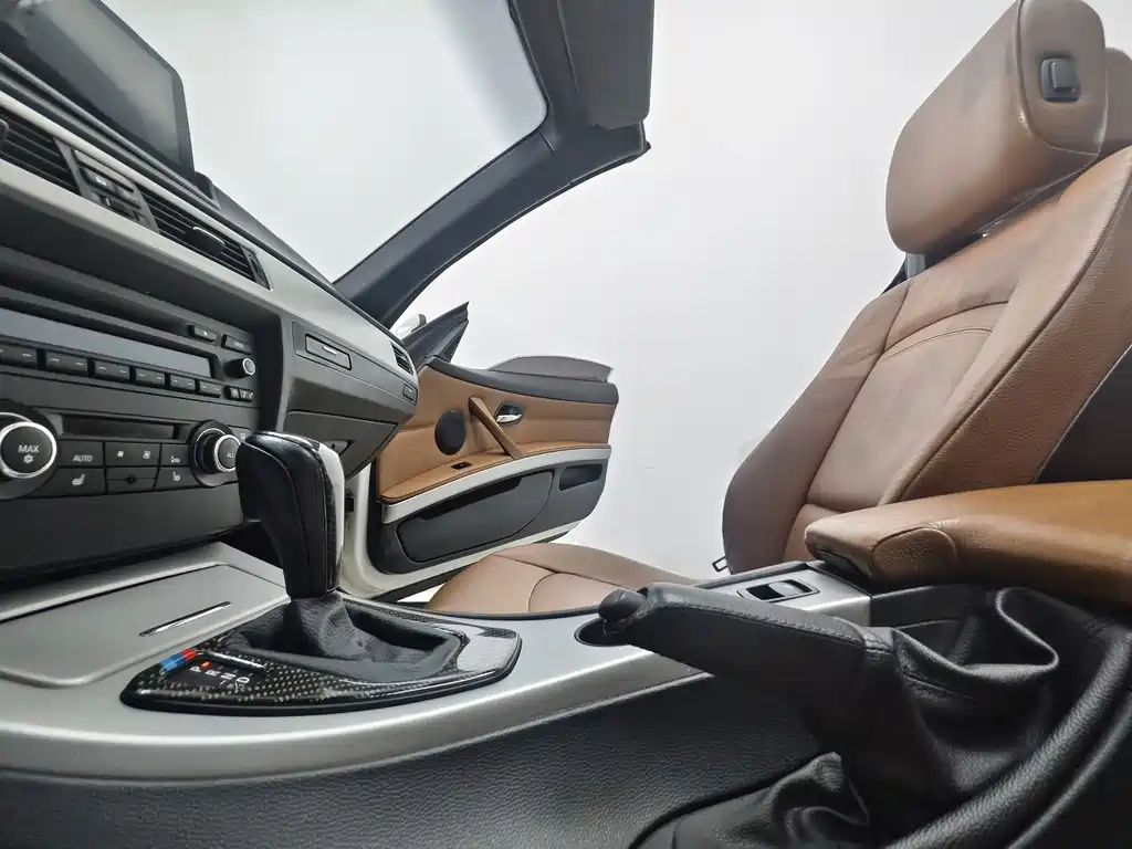 BMW 3 Series 2012 — фото 16