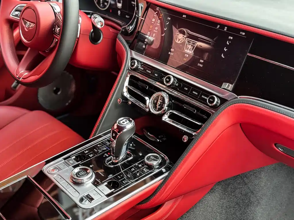 Bentley Flying Spur 2022 — фото 12