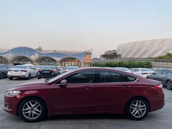 Ford Mondeo 2013