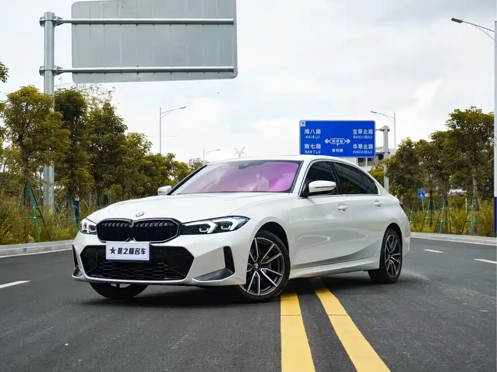 BMW 3 Series 2023