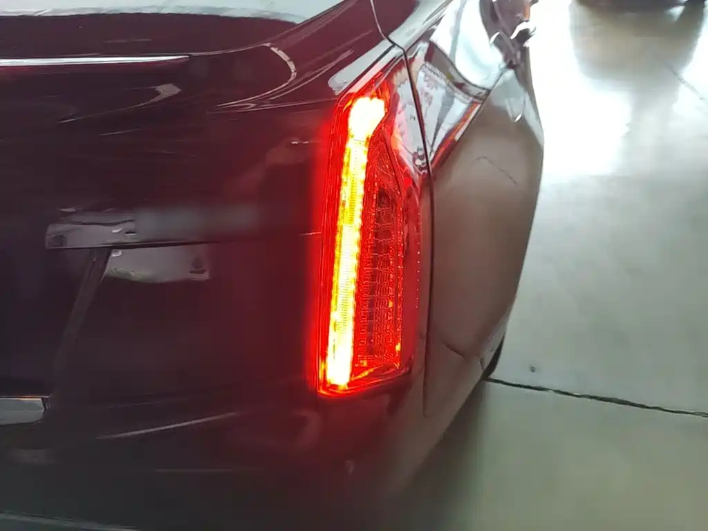 Cadillac ATS-L 2015 — фото 8