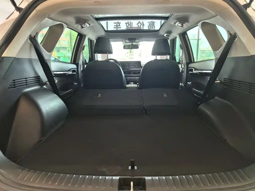 Kia KX3 2022 — фото 16