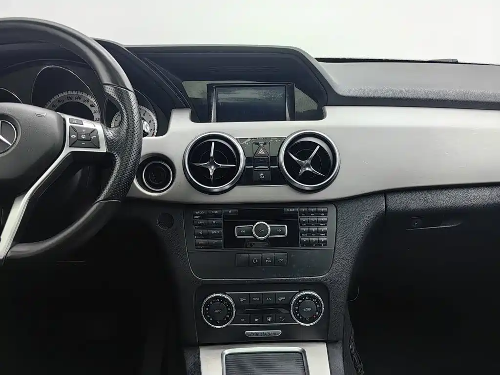 Mercedes-Benz GLK-Class 2015 — фото 12