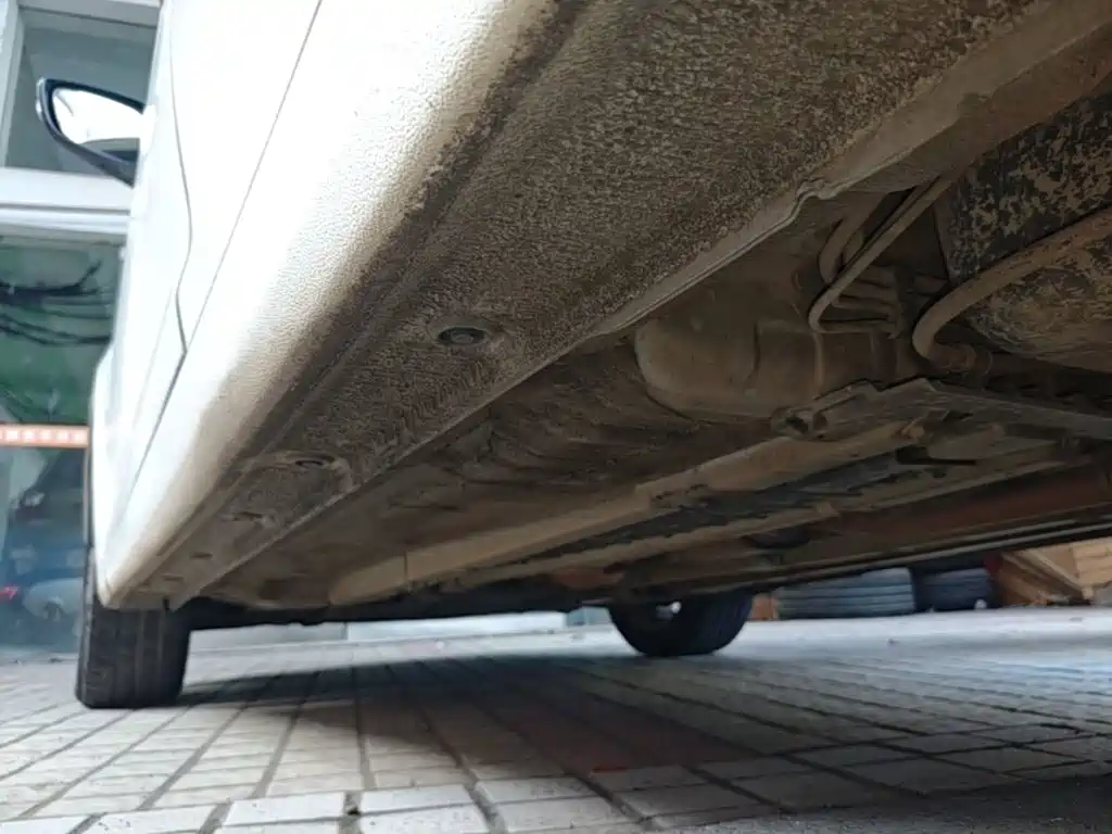 Hyundai Elantra 2015 — фото 22