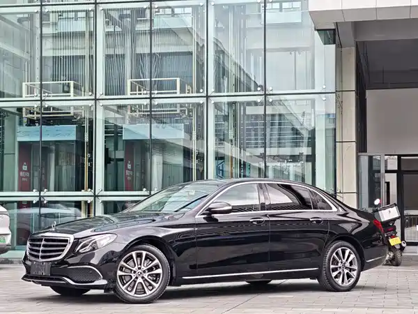 Mercedes-Benz E-Class 2018