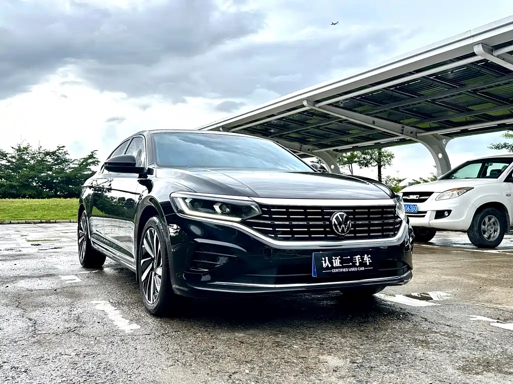 Volkswagen Passat 2023 — фото 4