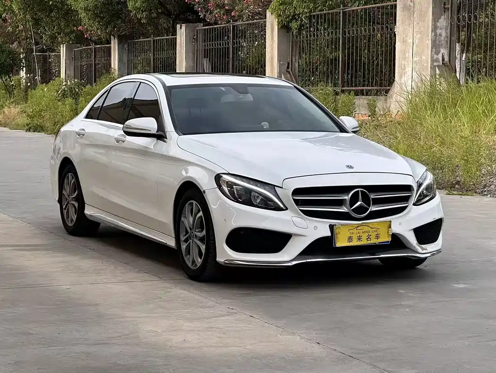 Mercedes-Benz C-Class 2017