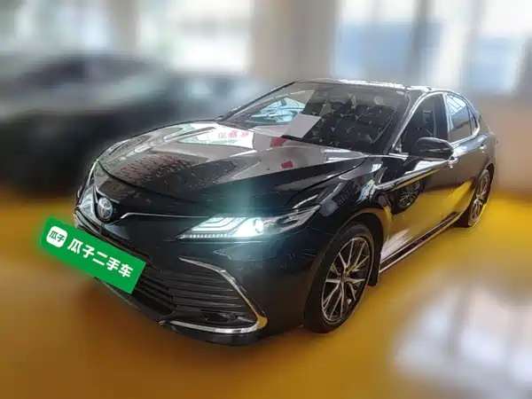 Toyota Camry 2021