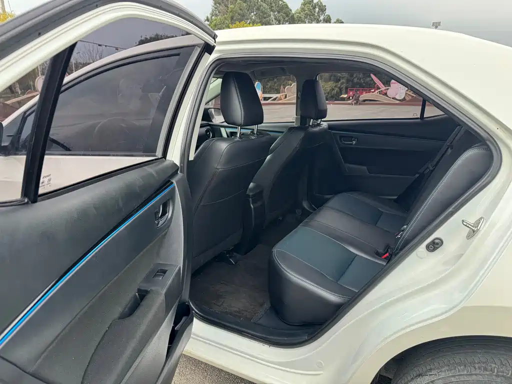 Toyota Levin 2018 — фото 14