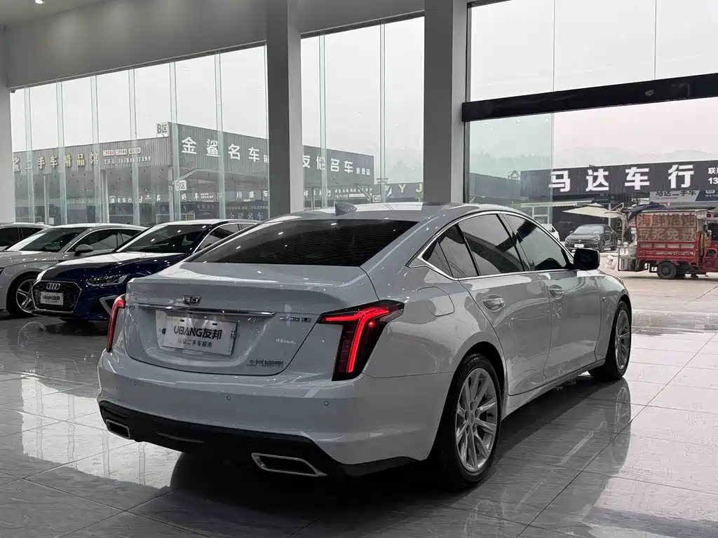 Cadillac CT5 2020 — фото 4