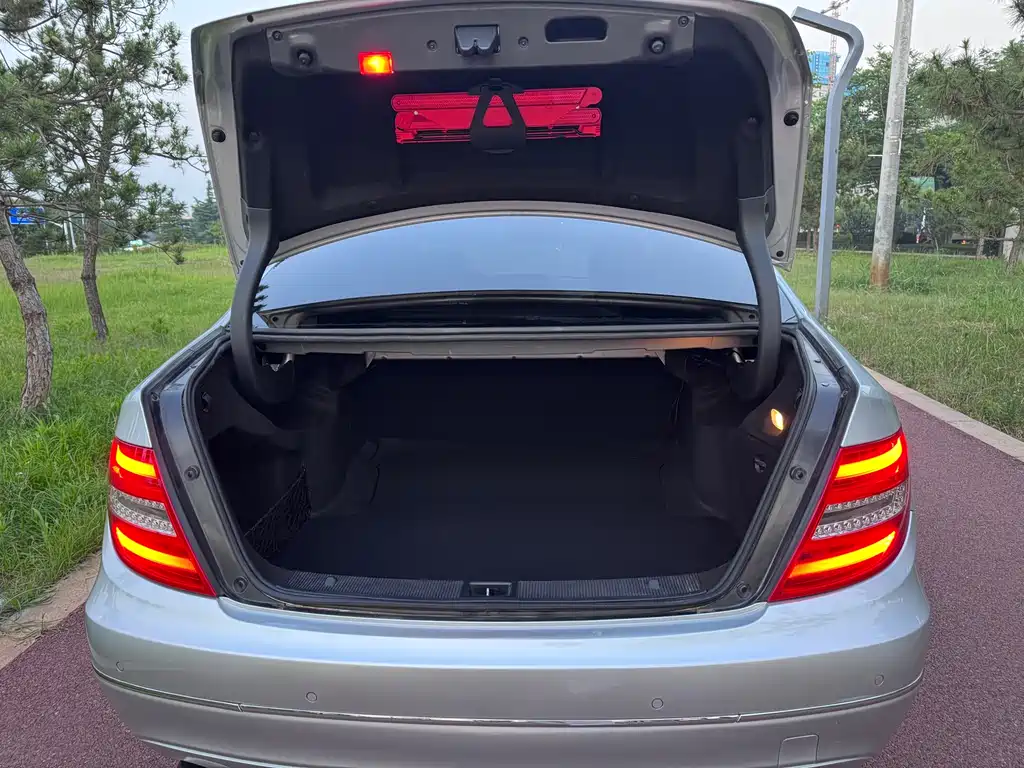 Mercedes-Benz C-Class 2013 — фото 11